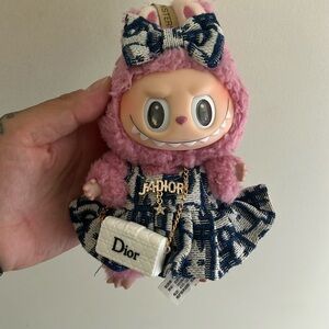 Authentic Exciting Macaron Lychee Berry